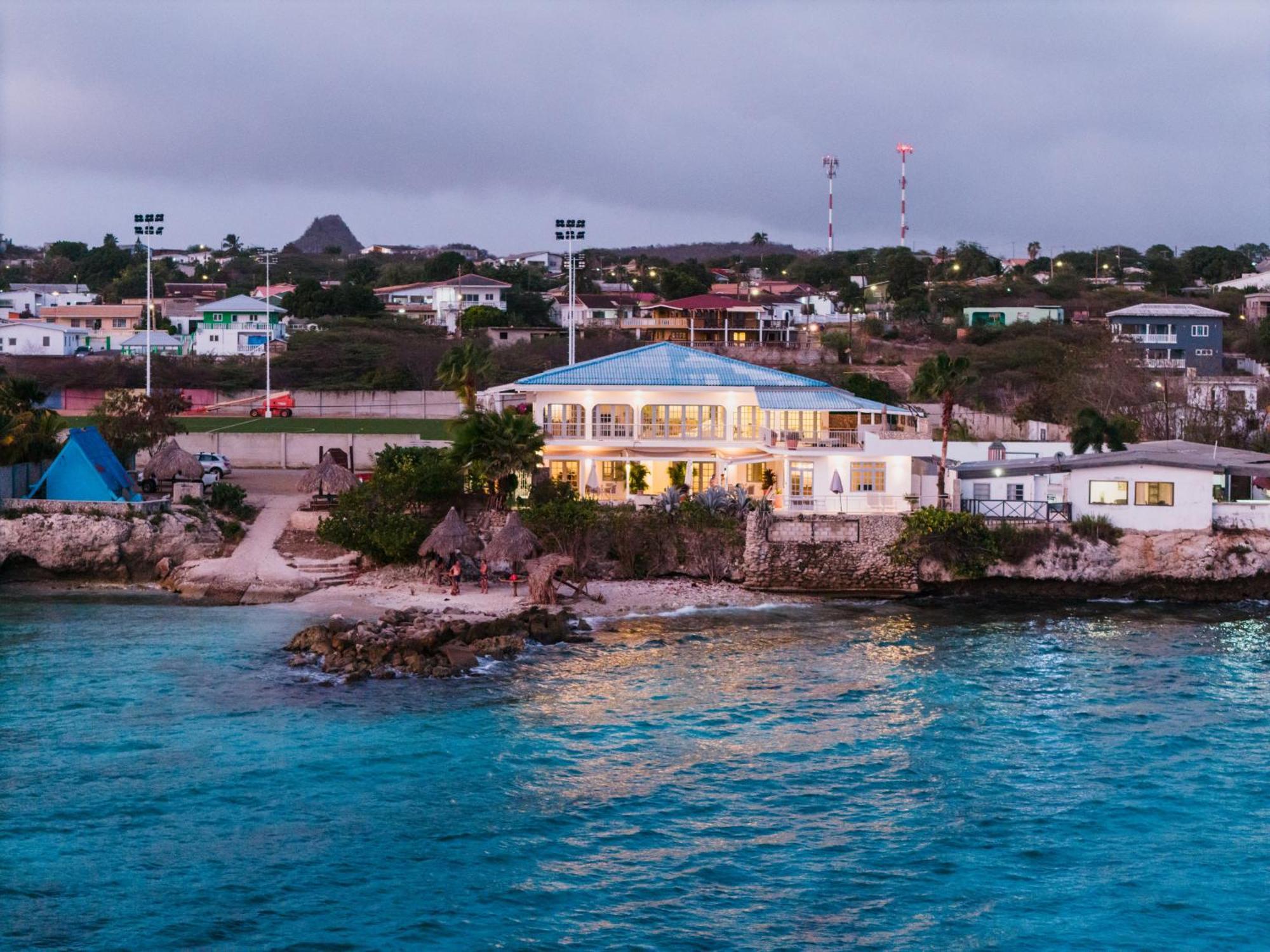 Waterside Apartments Willemstad Ngoại thất bức ảnh